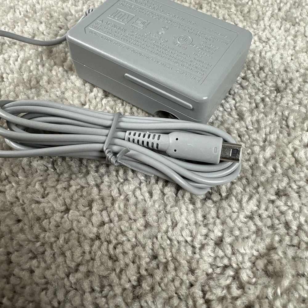 Official Nintendo AC Adapter WAP-002 OEM Charger 3DS XL 2DS DSi Power Supply